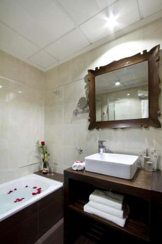 Moon Dreams Torremolinos - Adults Recommended Hotel Szoba fotó